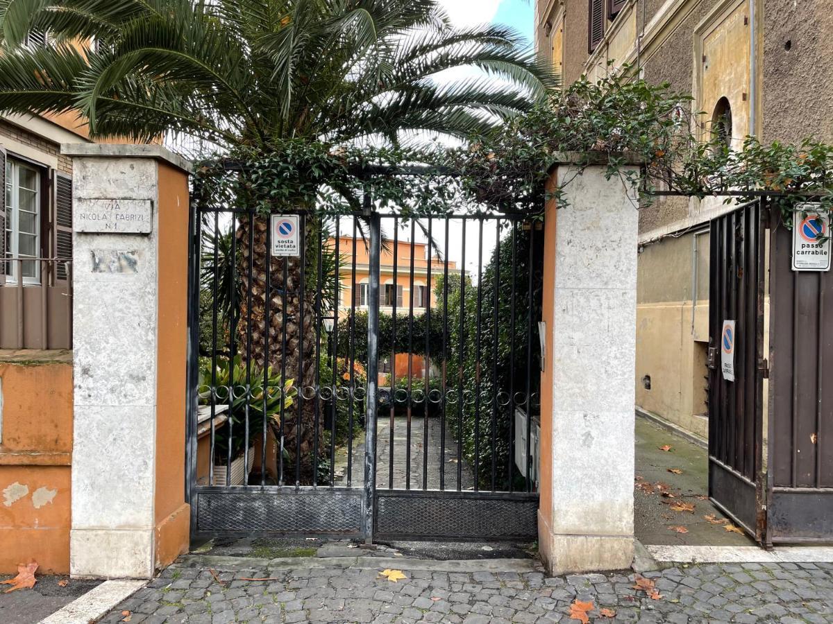 Cosy Studio In The Greenest Corner Of Trastevere โรม ภายนอก รูปภาพ