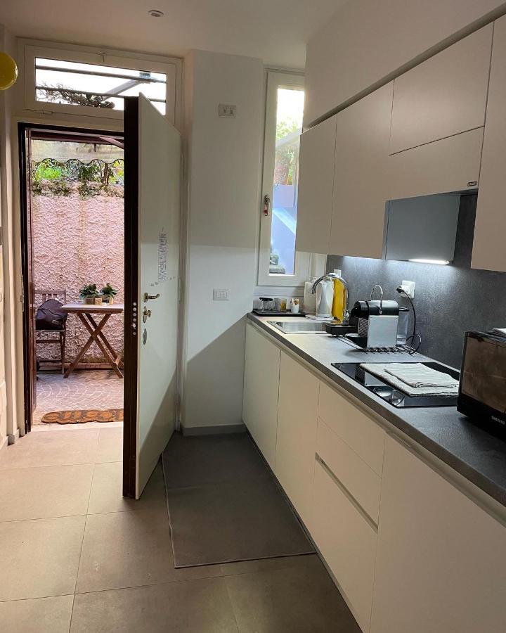 Cosy Studio In The Greenest Corner Of Trastevere โรม ภายนอก รูปภาพ